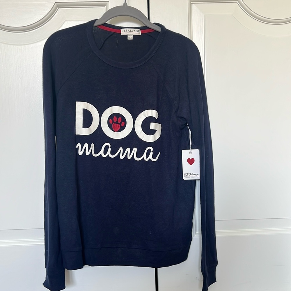 Adorable tee top (or sleeping top)